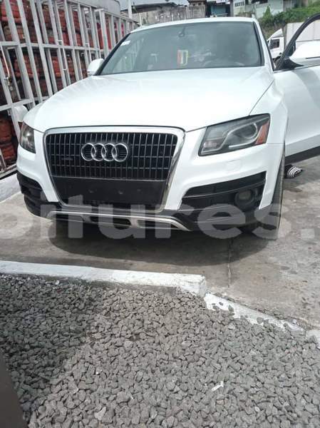 Big with watermark audi q5 abidjan abidjan 33843