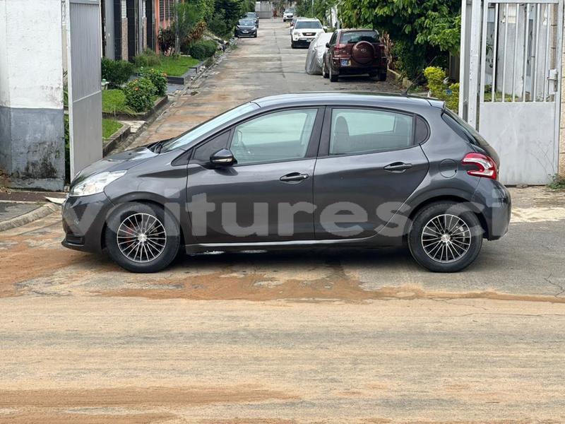 Big with watermark peugeot 208 abidjan abidjan 33885