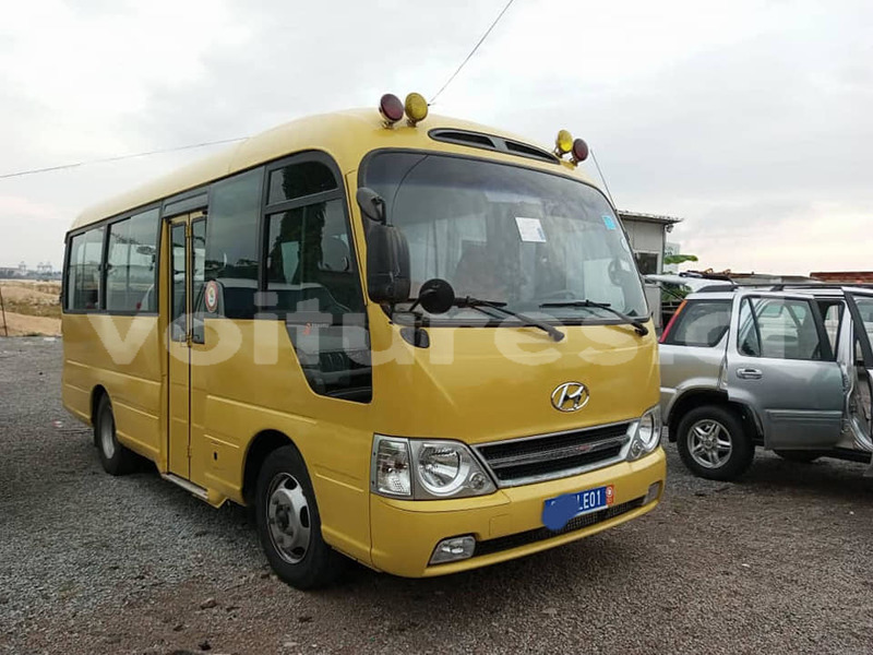 Big with watermark hyundai grand starex urban abidjan abidjan 33982