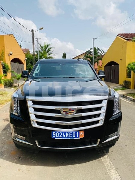 Big with watermark cadillac escalade abidjan abidjan 34192