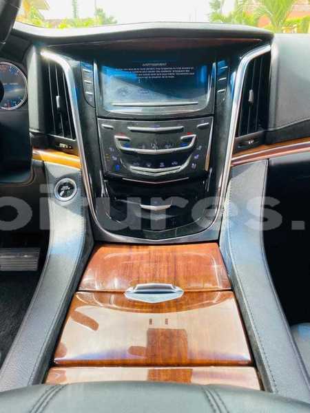 Big with watermark cadillac escalade abidjan abidjan 34192