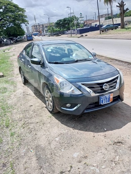 Big with watermark nissan versa abidjan abidjan 34220