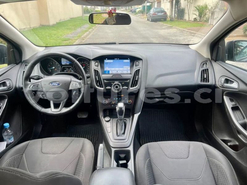 Big with watermark ford focus abidjan abidjan 34221