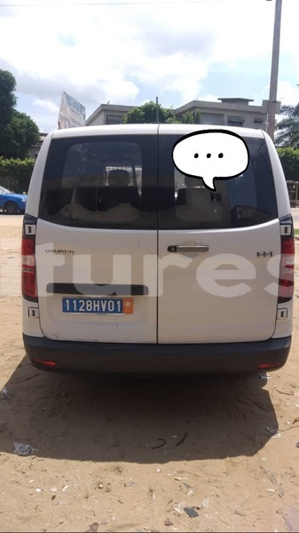 Big with watermark hyundai h1 abidjan abidjan 34798