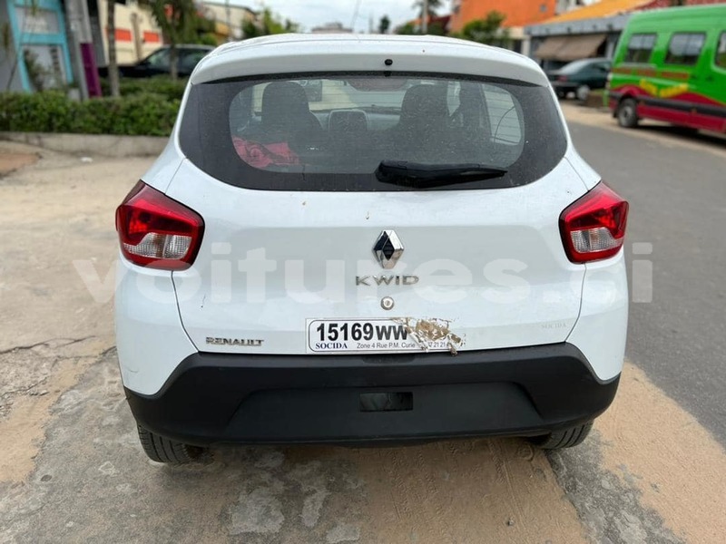 Big with watermark renault kwid ivory coast aboisso 35214