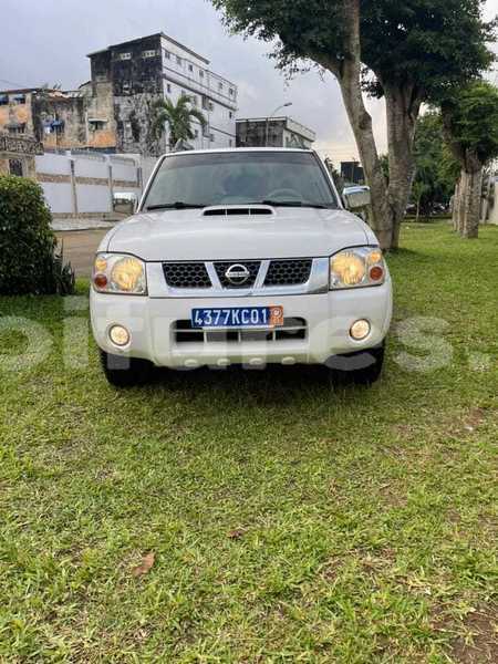 Big with watermark nissan hardbody abidjan abidjan 35723