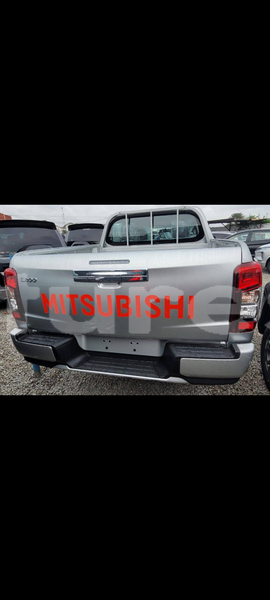 Big with watermark mitsubishi l200 abidjan abidjan 36093