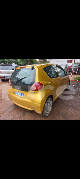 Big with watermark toyota aygo abidjan abidjan 36210