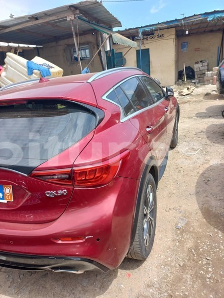 Big with watermark infiniti qx30 abidjan abidjan 36415