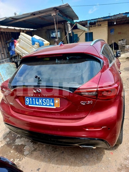 Big with watermark infiniti qx30 abidjan abidjan 36415