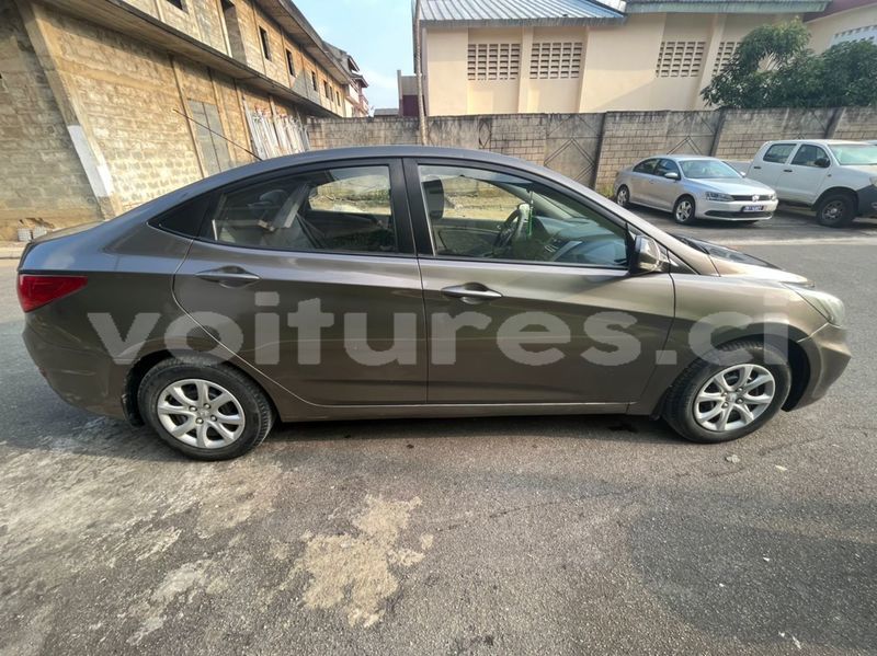 Big with watermark hyundai accent abidjan abidjan 37069