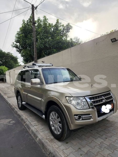 Big with watermark mitsubishi pajero abidjan abidjan 37233