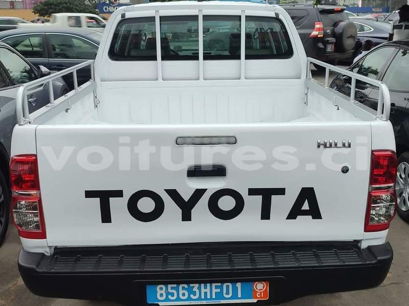 Big with watermark toyota hilux abidjan abidjan 37480