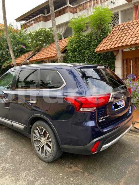 Big with watermark mitsubishi outlander abidjan abidjan 37627