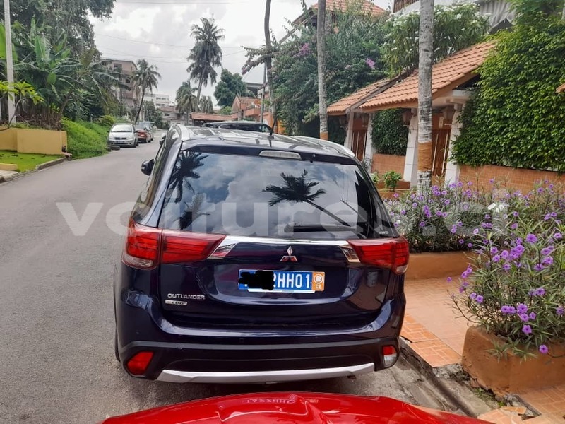 Big with watermark mitsubishi outlander abidjan abidjan 37627