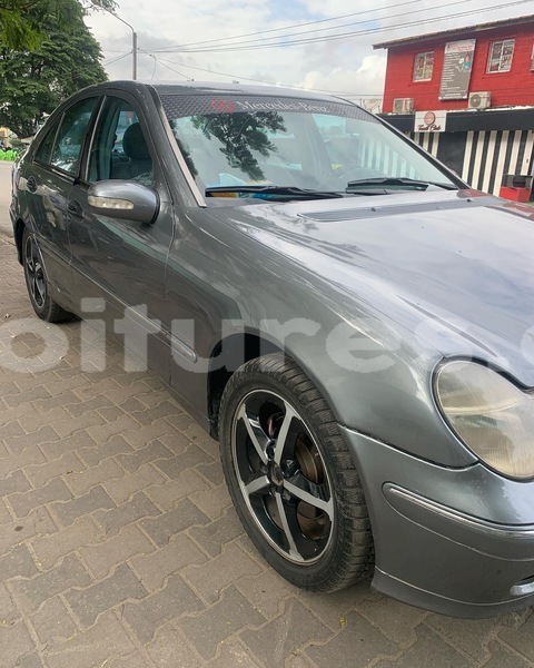 Big with watermark mercedes benz 200 abidjan abidjan 37734