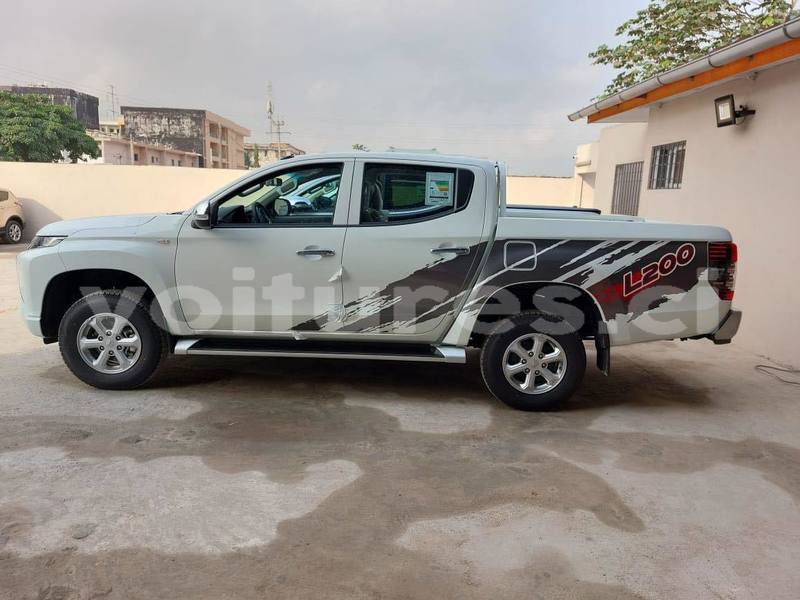 Big with watermark mitsubishi l200 ivory coast aboisso 37988