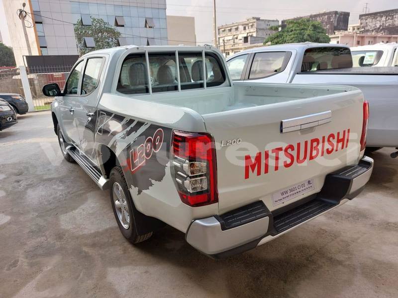 Big with watermark mitsubishi l200 ivory coast aboisso 37988