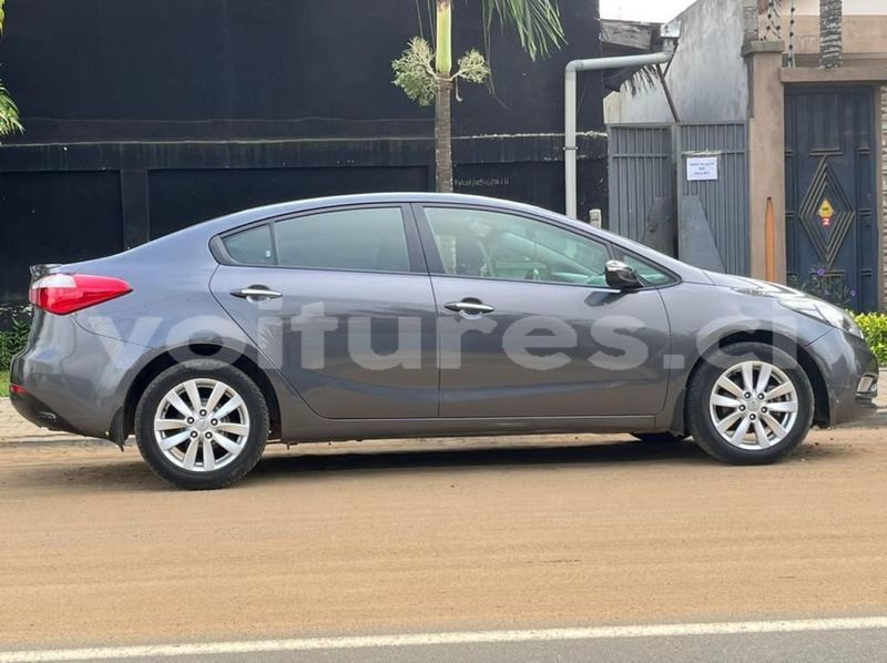 Big with watermark kia cerato abidjan abidjan 38360