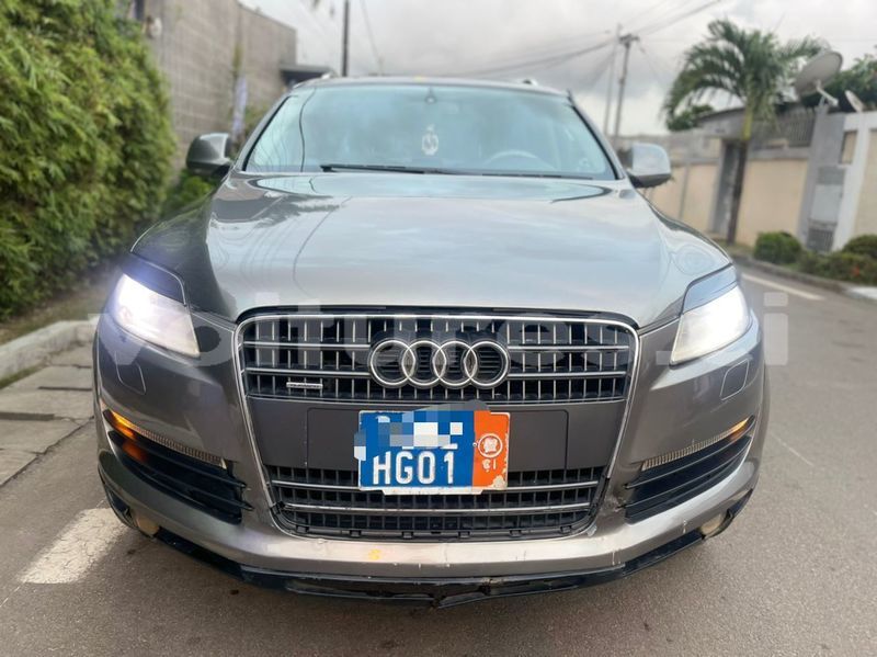 Big with watermark audi q7 abidjan abidjan 38395