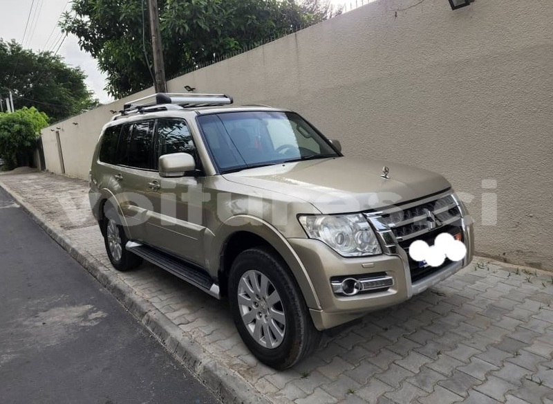 Big with watermark mitsubishi pajero abidjan abidjan 38580