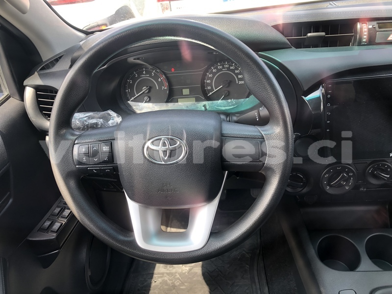 Big with watermark toyota hiluxe revo abidjan abidjan 38835