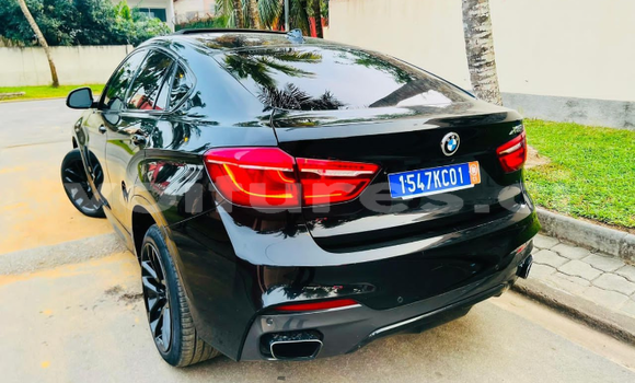 Voiture Miniature BMW X6 échelle 1:14 – Rouge – Pour Collection Ou Pièces