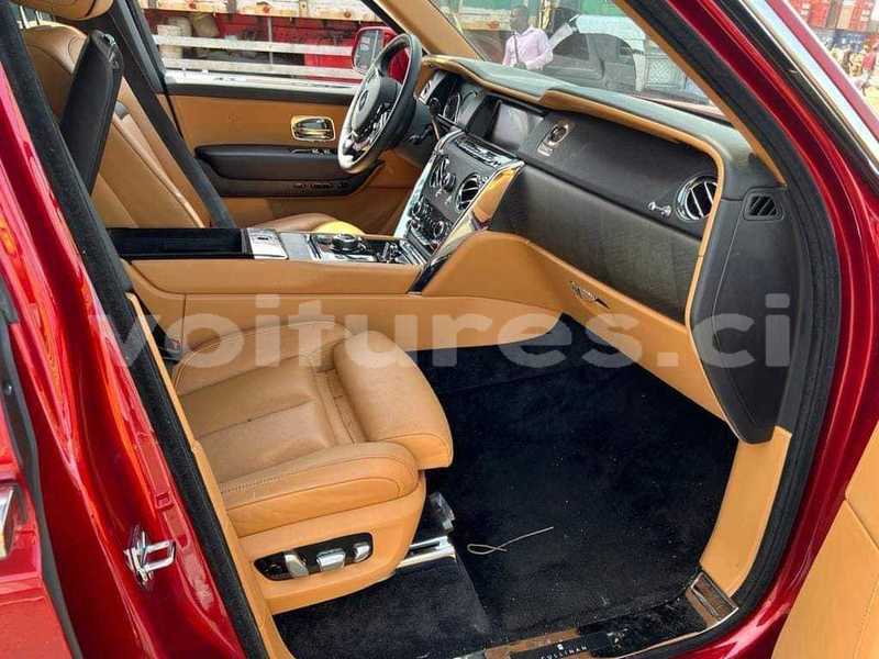 Big with watermark rolls royce cullinan ivory coast aboisso 39750