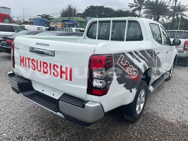 Big with watermark mitsubishi l200 abidjan abidjan 39756