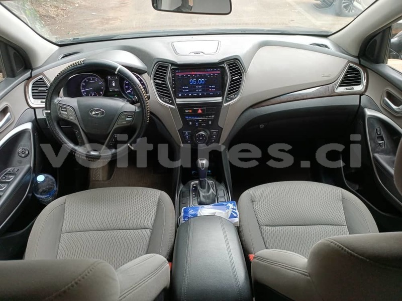 Big with watermark hyundai santa fe abidjan abidjan 40015