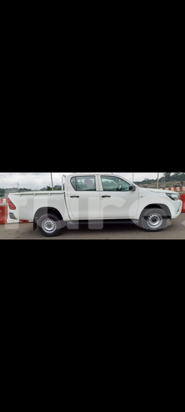 Big with watermark toyota hilux abidjan abidjan 40174