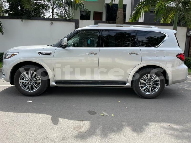 Big with watermark infiniti qx30 abidjan abidjan 40701