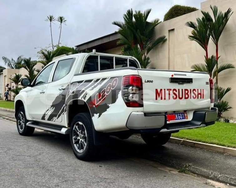 Big with watermark mitsubishi l200 abidjan abidjan 40880