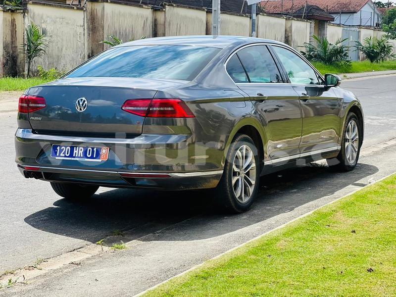 Big with watermark volkswagen passat abidjan abidjan 41610