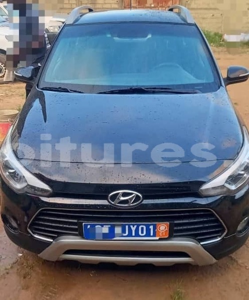 Big with watermark hyundai i30 abidjan abidjan 42293