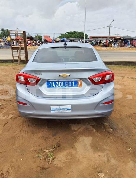 Big with watermark chevrolet cruze ivory coast aboisso 42426