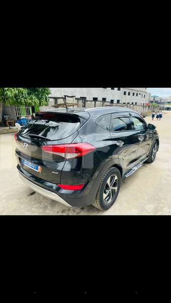 Big with watermark hyundai tucson abidjan abidjan 42450