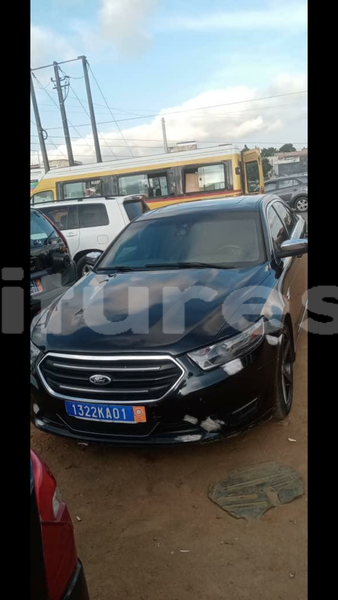 Big with watermark ford taurus abidjan abidjan 42635