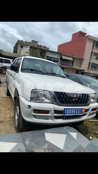 Big with watermark mitsubishi l200 abidjan abidjan 42680