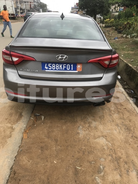 Big with watermark hyundai elantra abidjan abidjan 43032