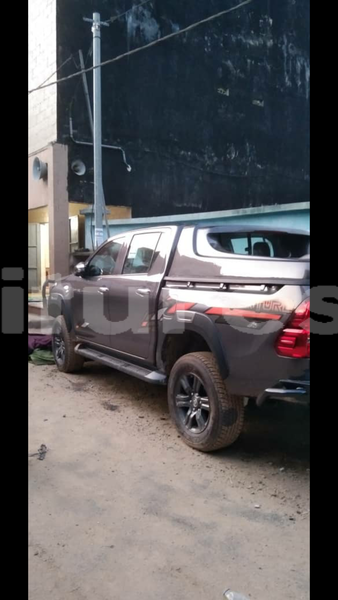 Big with watermark toyota hilux abidjan abidjan 43264