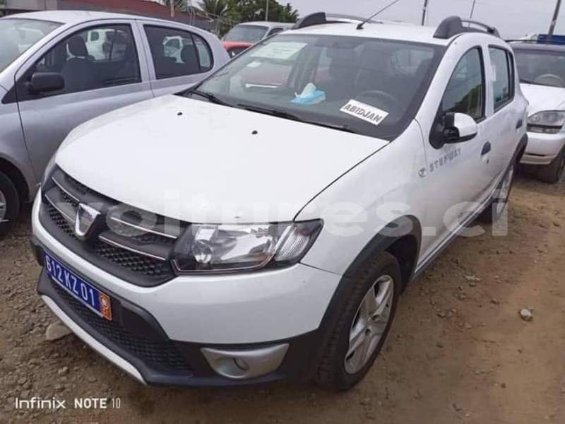 Big with watermark renault sandero abidjan abidjan 43413