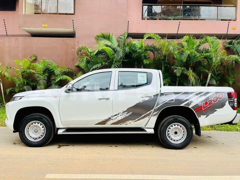 Big with watermark mitsubishi l200 abidjan abidjan 43501