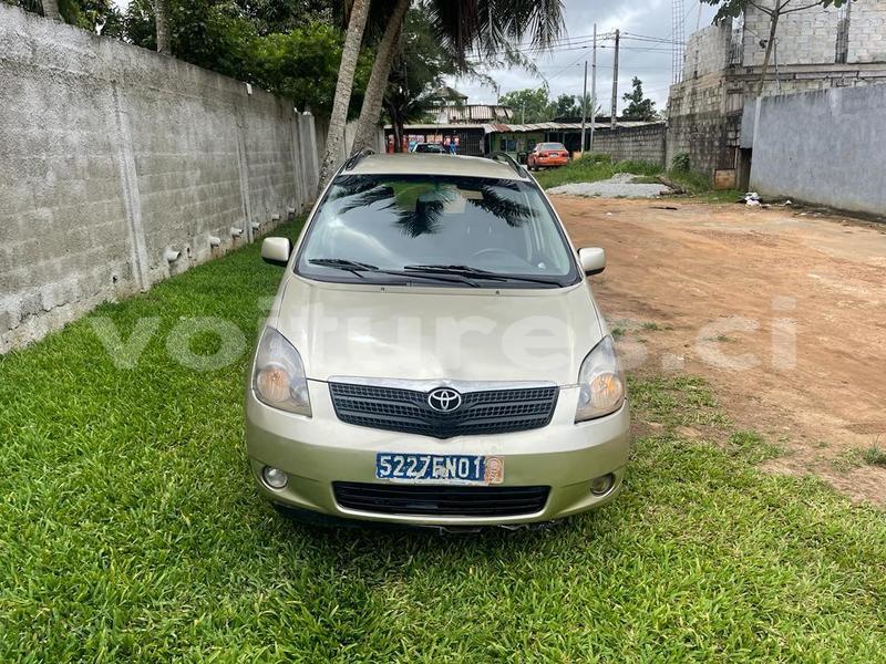 Big with watermark toyota avensis verso abidjan abidjan 44010