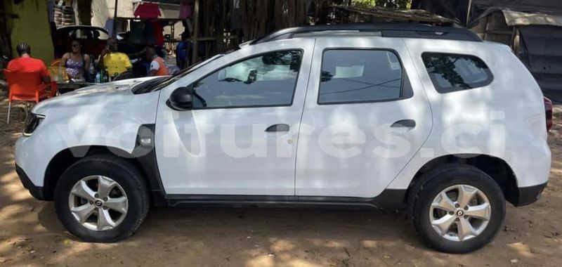 Big with watermark renault duster ivory coast aboisso 44015