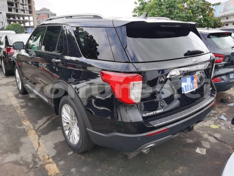 Big with watermark ford explorer sport trac abidjan abidjan 44125