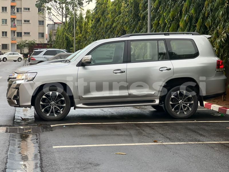 Big with watermark toyota land cruiser abidjan abidjan 44376