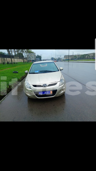 Big with watermark hyundai i20 abidjan abidjan 44492