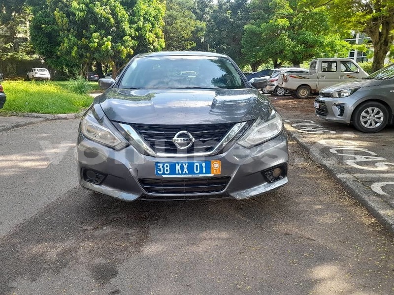 Big with watermark nissan altima abidjan abidjan 44739