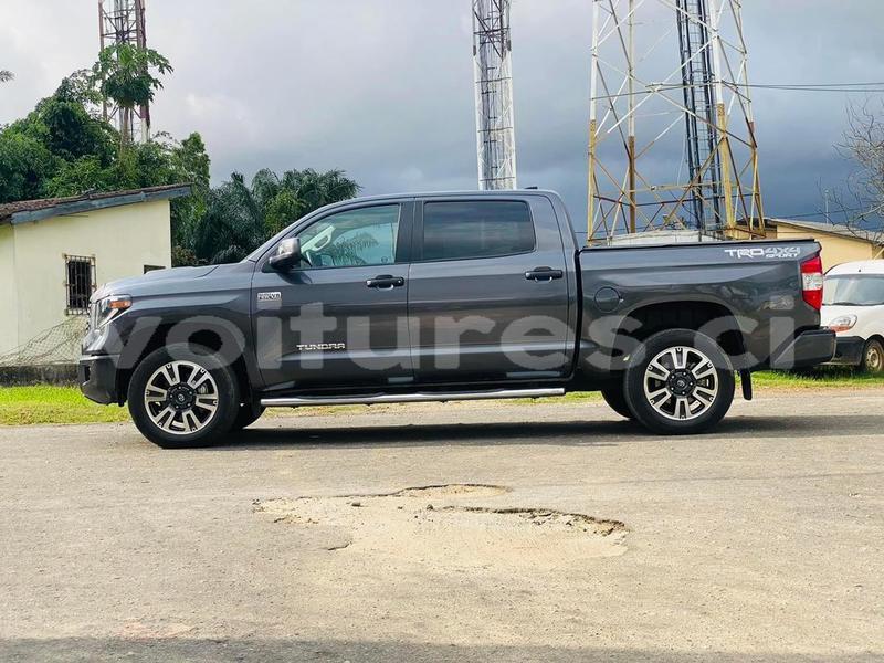 Big with watermark toyota tundra abidjan abidjan 44743